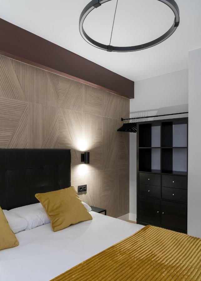 Villa Hita Apartment By People Rentals Більбао Екстер'єр фото
